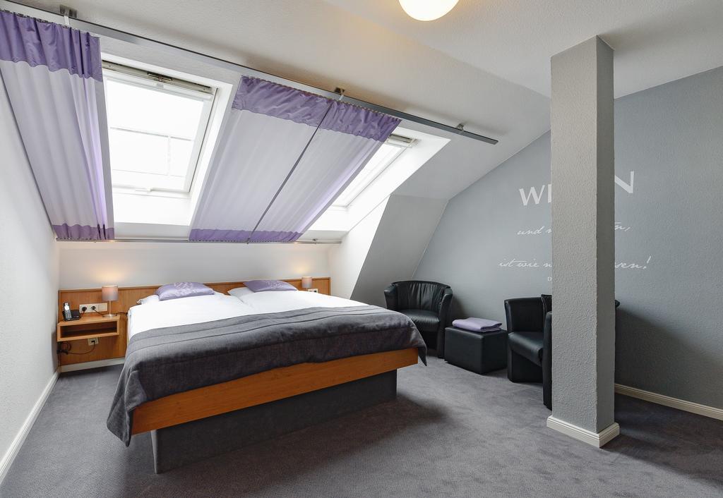 Hotel Keil Wilhelmshaven Pokoj fotografie